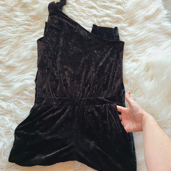 Octavia One Shoulder Crushed Velvet Jumpsuit Black Small Stretchy Fit Pockets - Picture 3 of 4